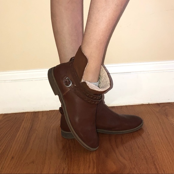 Brown Ankle Boots - Picture 4 of 4